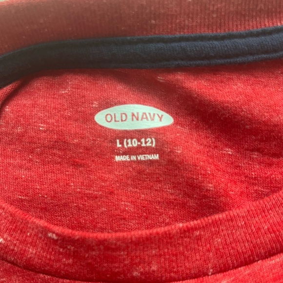 Old Navy red boys long sleeved t shirt size Large in EUC. - Picture 3 of 4
